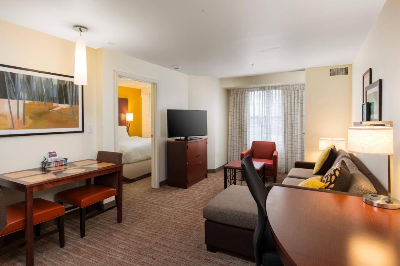 Residence Inn By Marriott Springfield Old Keene Mill מראה חיצוני תמונה