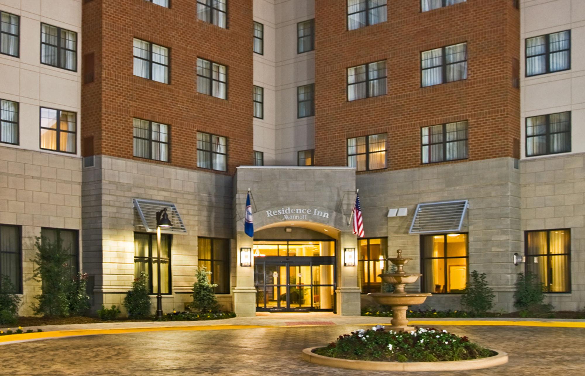 Residence Inn By Marriott Springfield Old Keene Mill מראה חיצוני תמונה