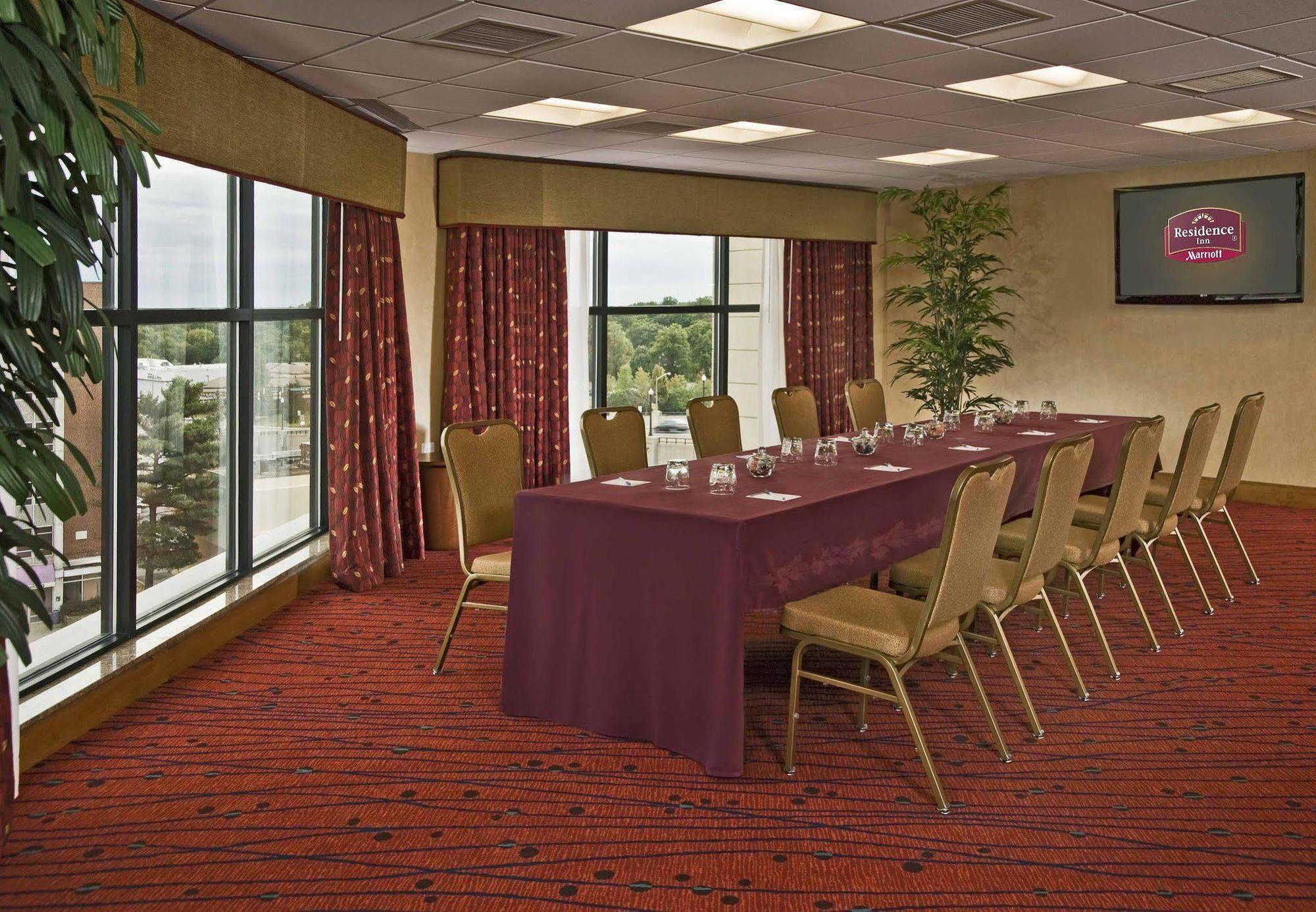 Residence Inn By Marriott Springfield Old Keene Mill מראה חיצוני תמונה