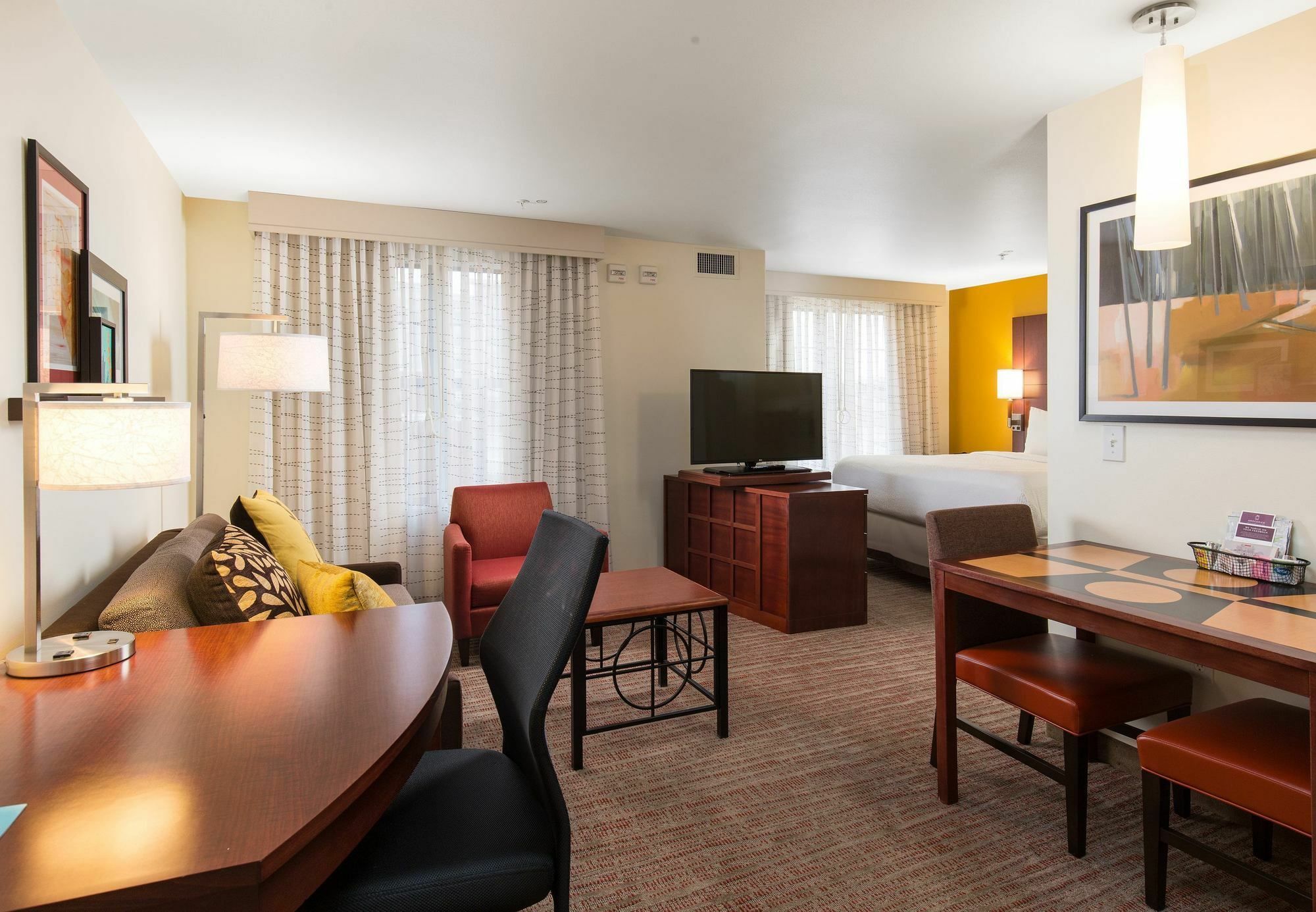 Residence Inn By Marriott Springfield Old Keene Mill מראה חיצוני תמונה