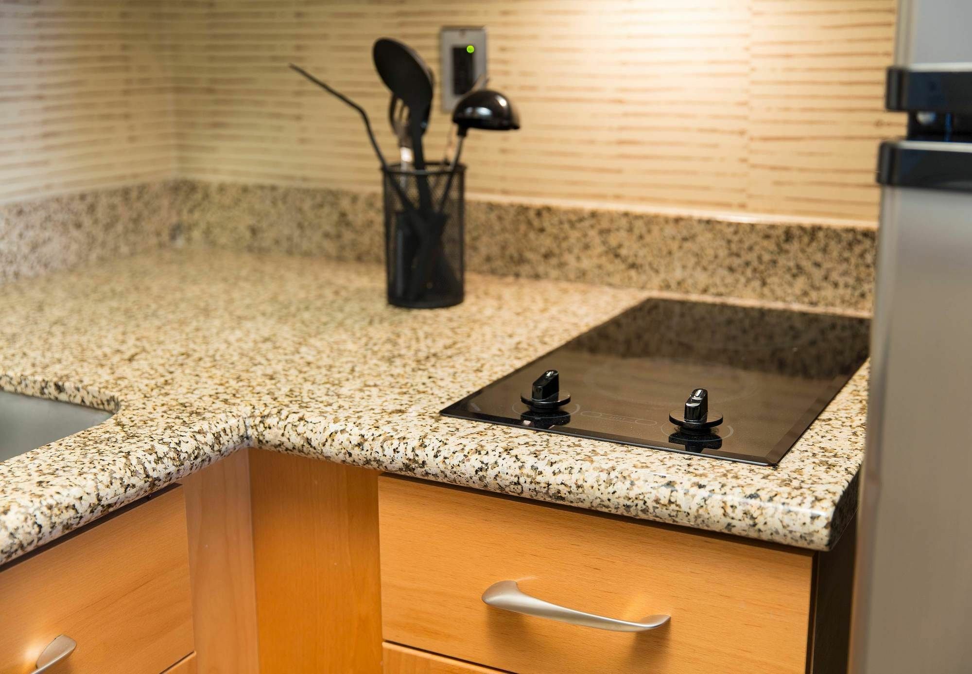 Residence Inn By Marriott Springfield Old Keene Mill מראה חיצוני תמונה