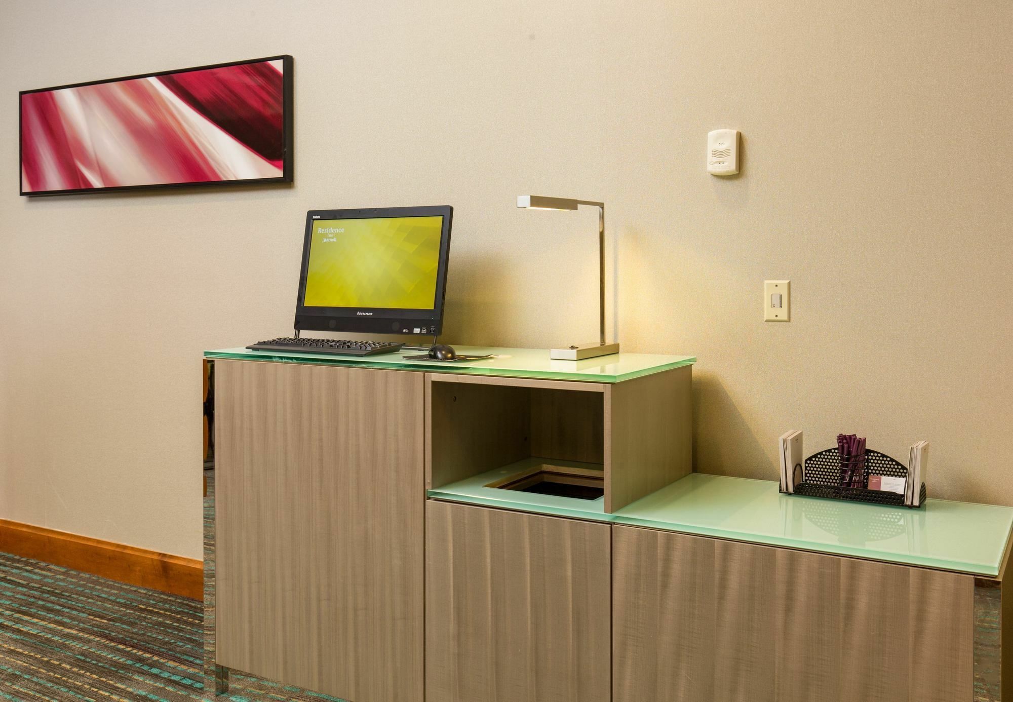 Residence Inn By Marriott Springfield Old Keene Mill מראה חיצוני תמונה