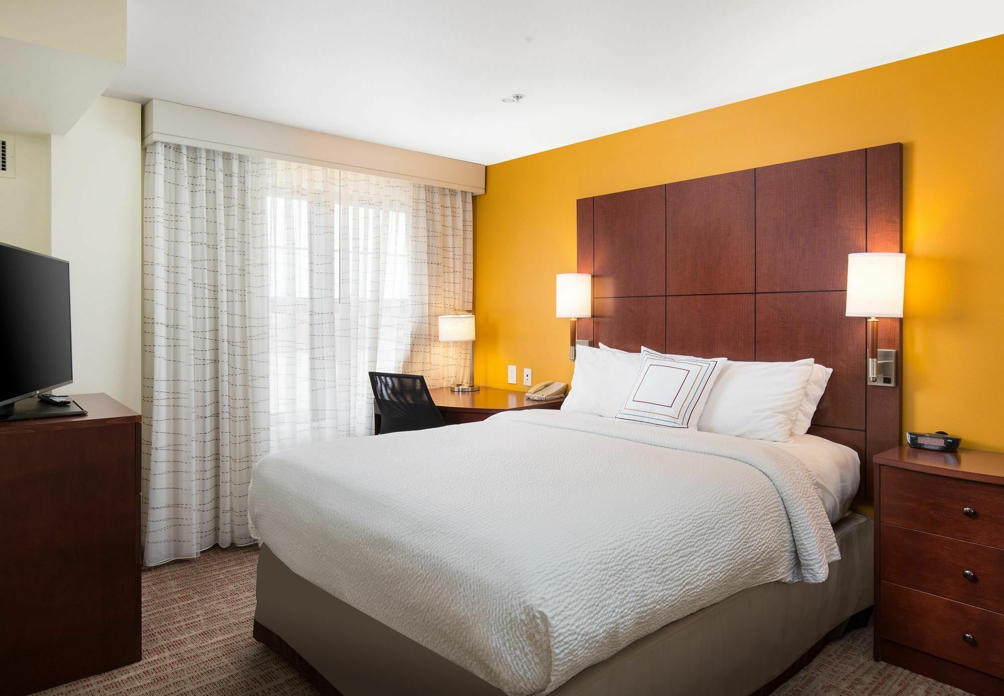Residence Inn By Marriott Springfield Old Keene Mill מראה חיצוני תמונה