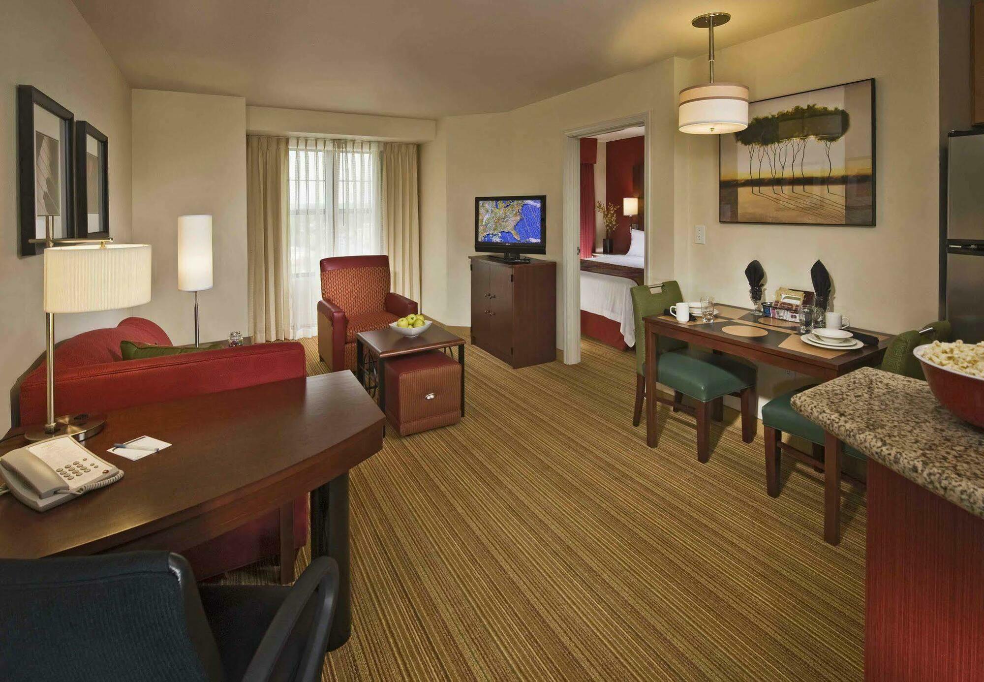 Residence Inn By Marriott Springfield Old Keene Mill חדר תמונה